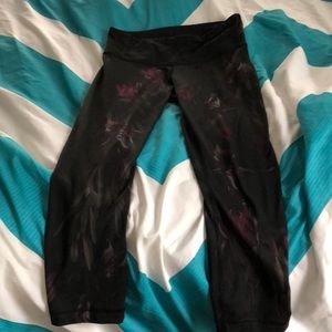 Lululemon Wunder Under Midnight Iris Print